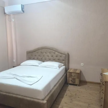 Delvina Comfort